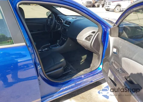 2013 Dodge Avenger Se z USA, uszkodzony, nr VIN 1C3CDZAB6DN653869